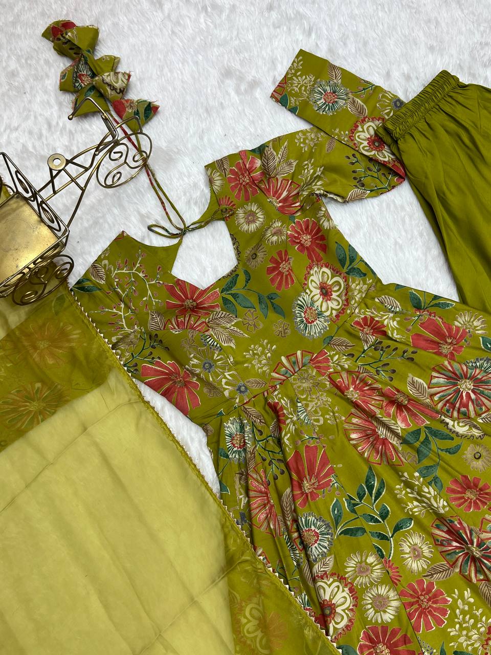 Dazzling Green Color Heavy Pure Soft Roman Silk Chanderi Designer Palazzo Suit