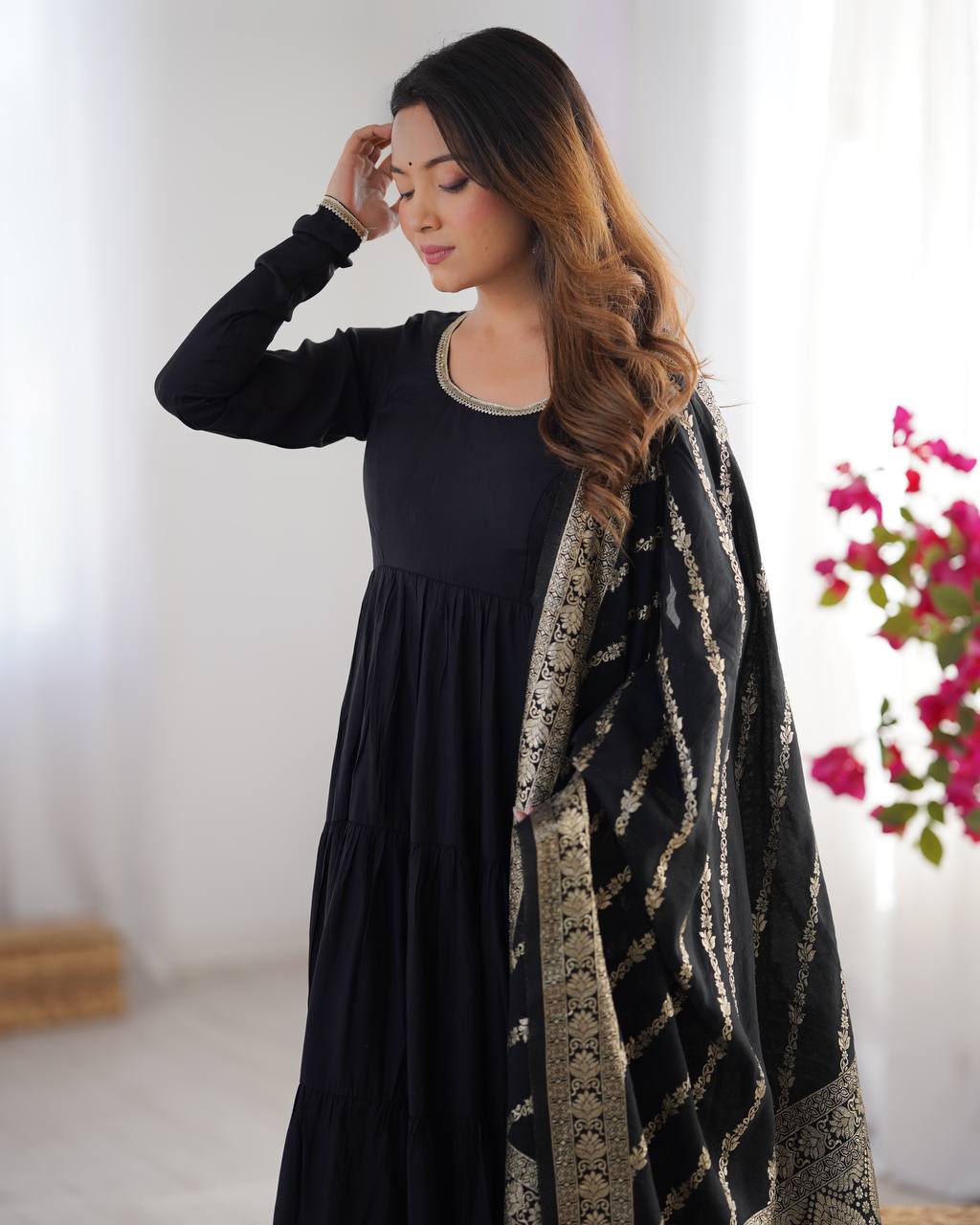 Imposing Black Color Pure Roman Silk Chanderi Fabric Fully Flair Anarkali Gown
