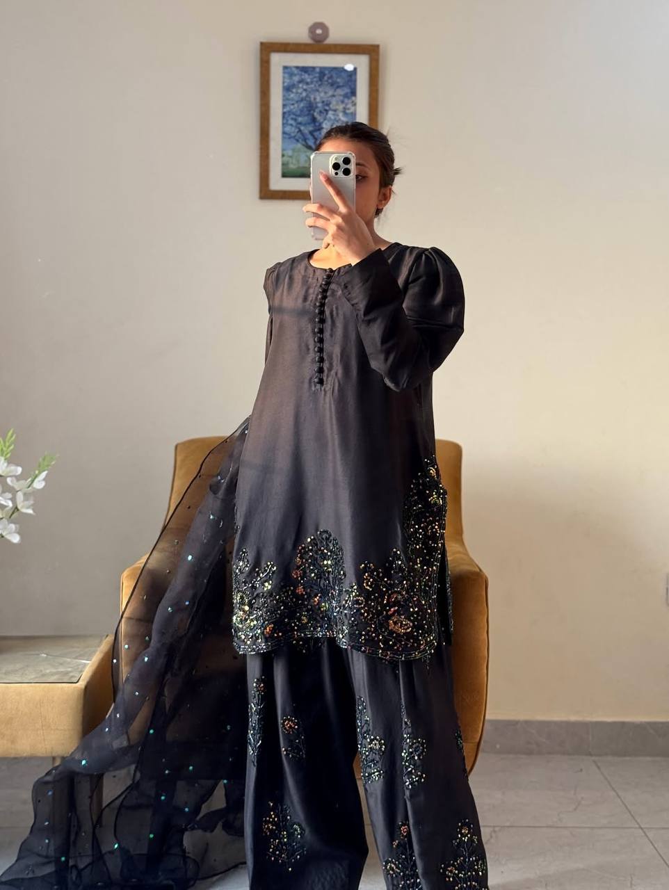 Reception Wear Black Color Pure Natural Crep Silk With Embroidery Sequence Work Salwar Suit