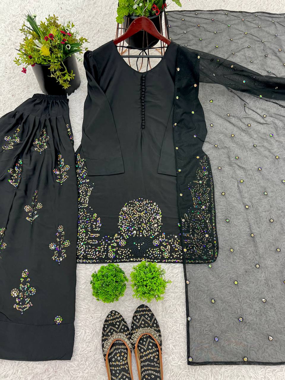 Reception Wear Black Color Pure Natural Crep Silk With Embroidery Sequence Work Salwar Suit