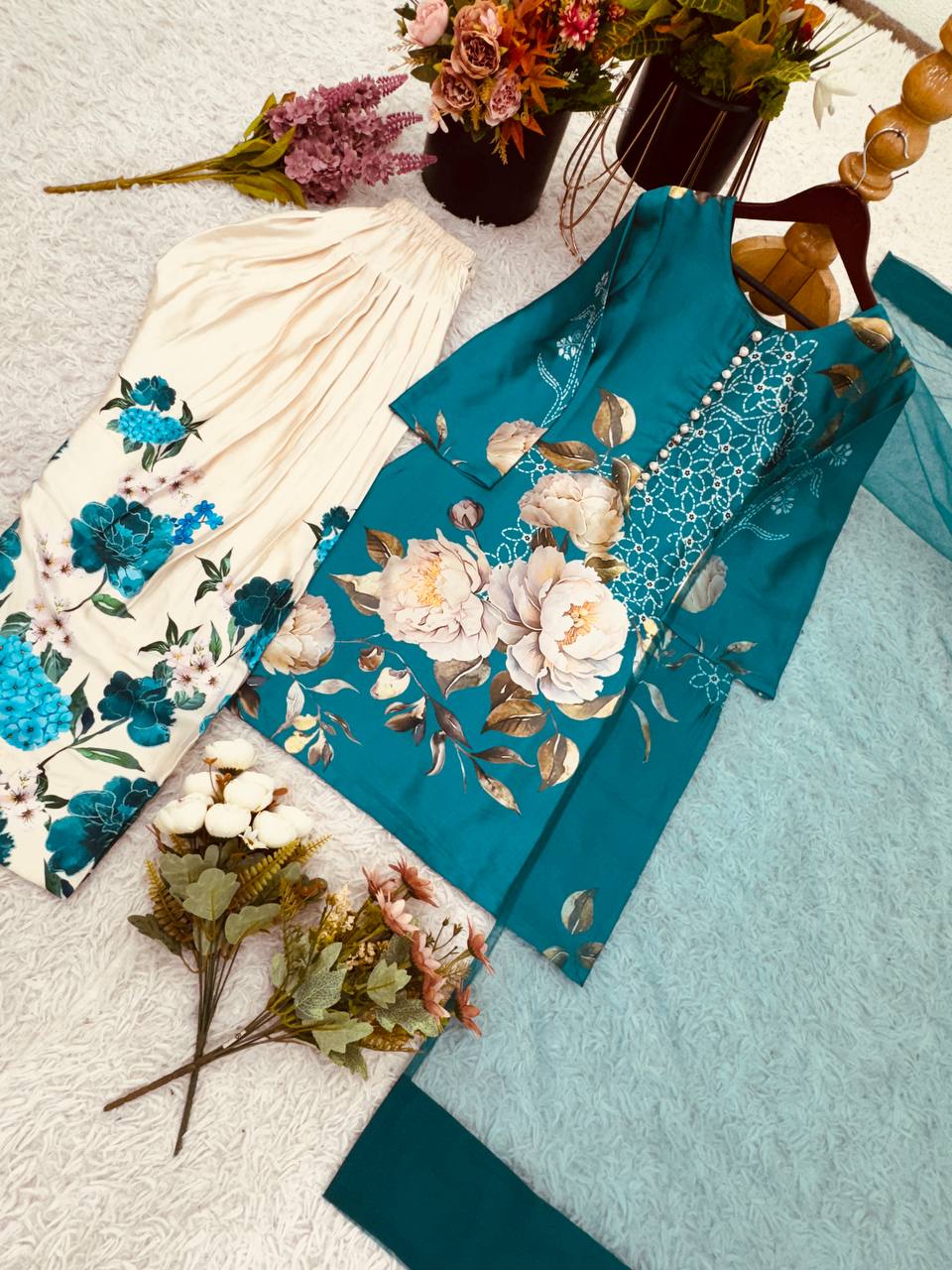 Function Wear Pure Natural Crepe Silk With Digital Printed Beautiful Palazzo Suit