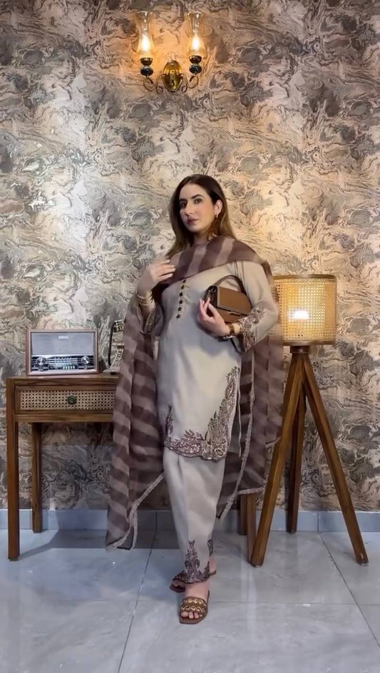 Festivals Wear Grey Color Thread Embroidery Work Salwar Suit