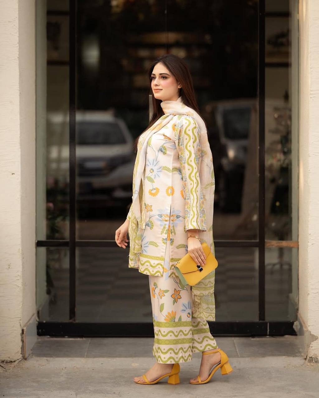 Wedding Wear Pure Natural Crepe Striking Digital Printed Co-ord Palazzo Suit Set