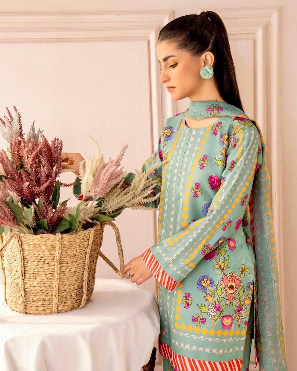 Festive Wear Light Green Color Pure Natural Crepe Matching Digital Printed Co-ord Palazzo Suit Set