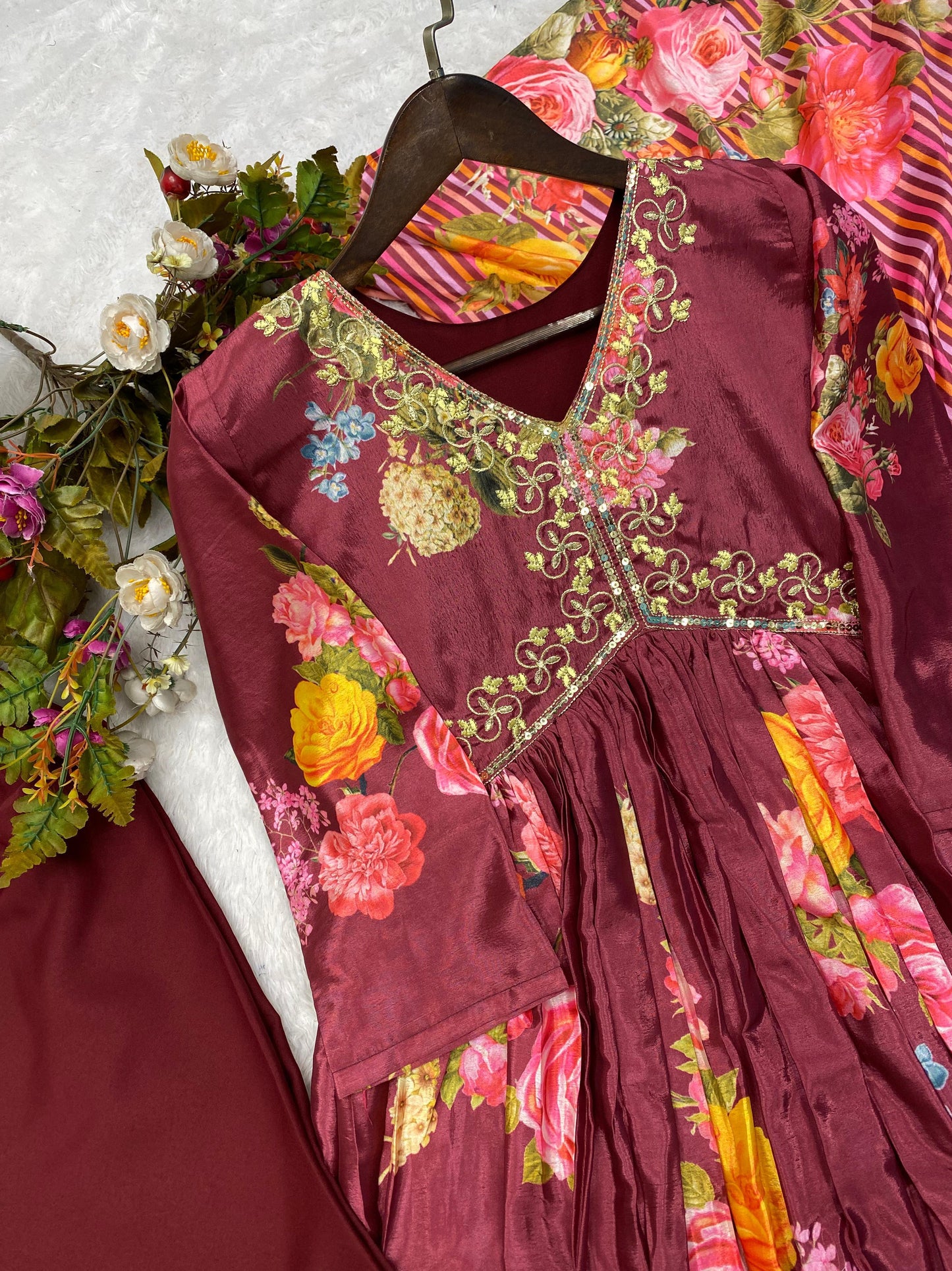 Trendy Work With Print Maroon Color Aliya Cut Suit