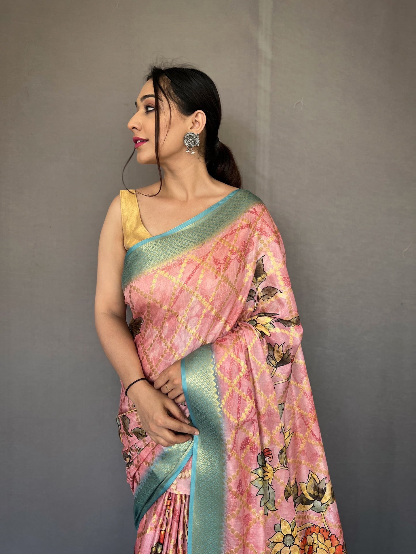 Wedding Wear Pink Color Multi Digital Flower Print Saree