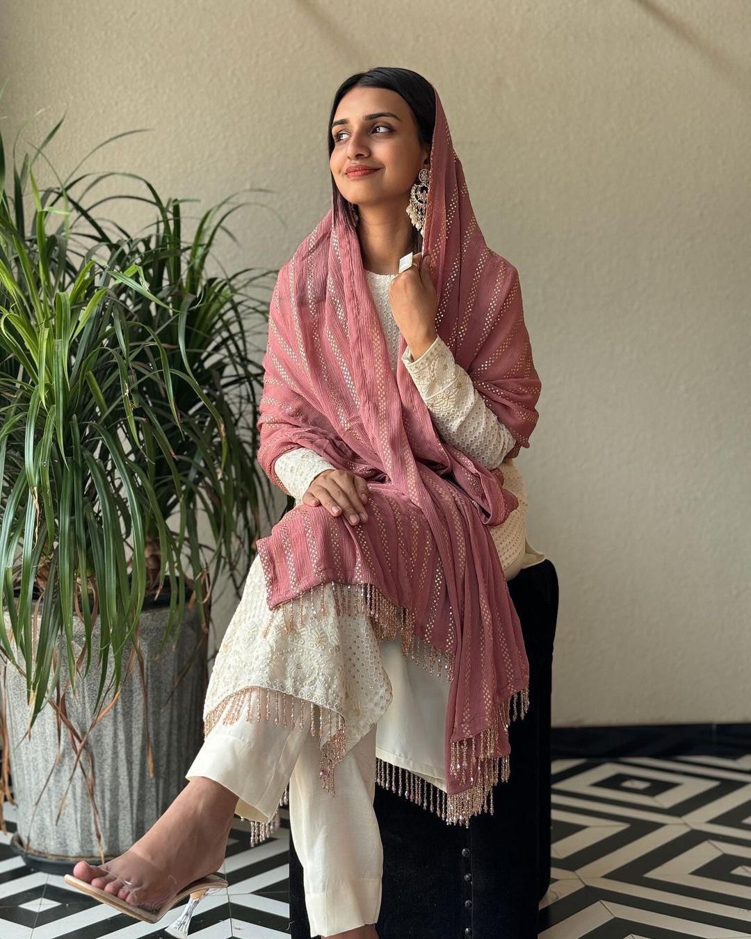 Attractive Faux Georgette Sequence Thread Embroidered Work White Color Salwar Suit