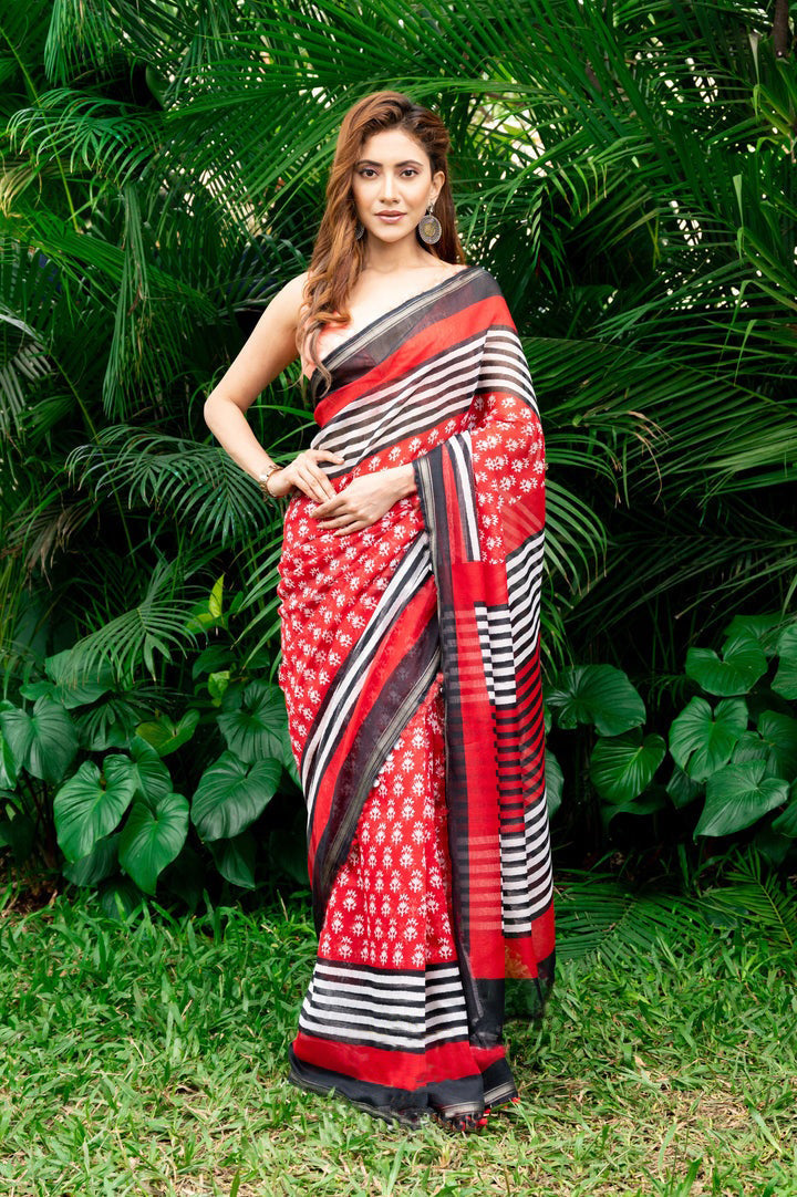 Lovely Black And Red Color Pure Cotton Lilen With Digital Printed Designer Saree