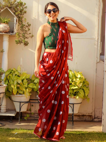 Delightful Red Color Color Pure Cotton Lilen With Digital Printed Designer Saree