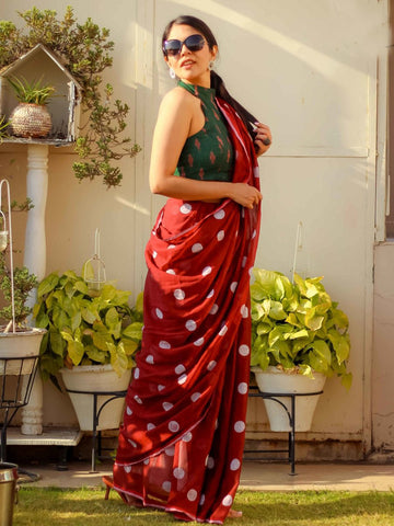 Delightful Red Color Color Pure Cotton Lilen With Digital Printed Designer Saree