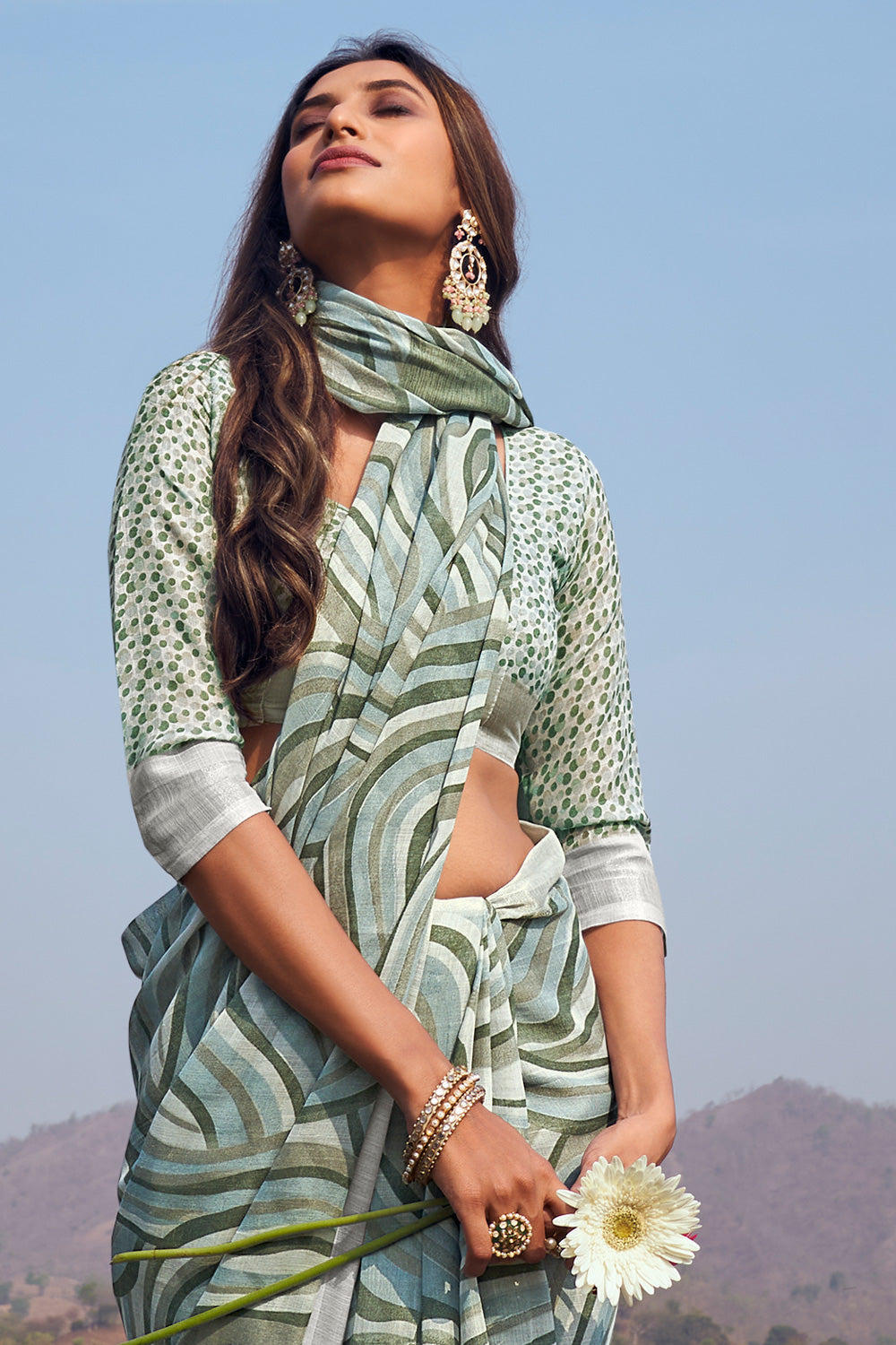 Presenting Aqua Green Color Color Pure Cotton Lilen With Digital Printed Designer Saree