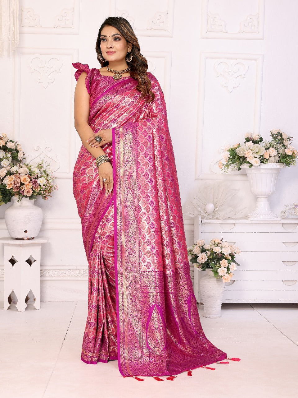 Beautiful Festival Wear Pink Color Zari Weaving Border And Weaving Rich Pallu Banarasi Chaturi Silk Saree