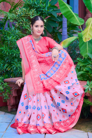 Glossy Baby Pink Color Color Pure Cotton Lilen With Digital Printed Designer Saree