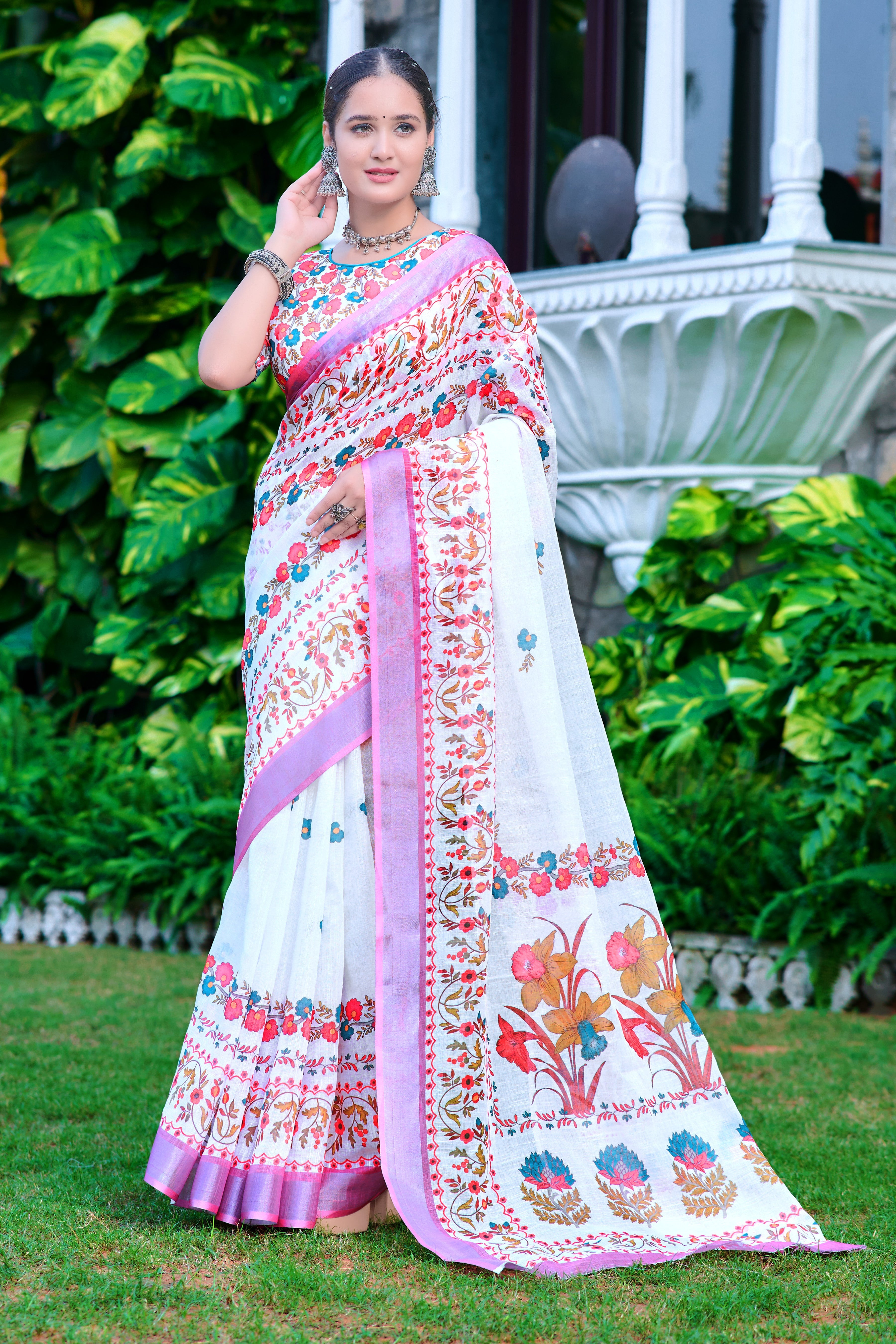 Fantastic White And Lavender Color Color Pure Cotton Lilen With Digital Printed Designer Saree