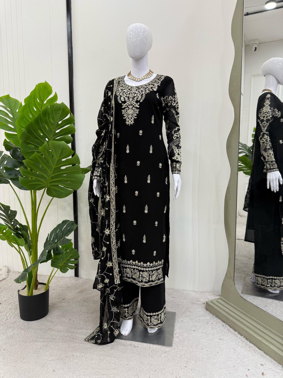 Ceremony Wear Black Color Faux Georgette And Thread With Sequence Work Salwar Suit