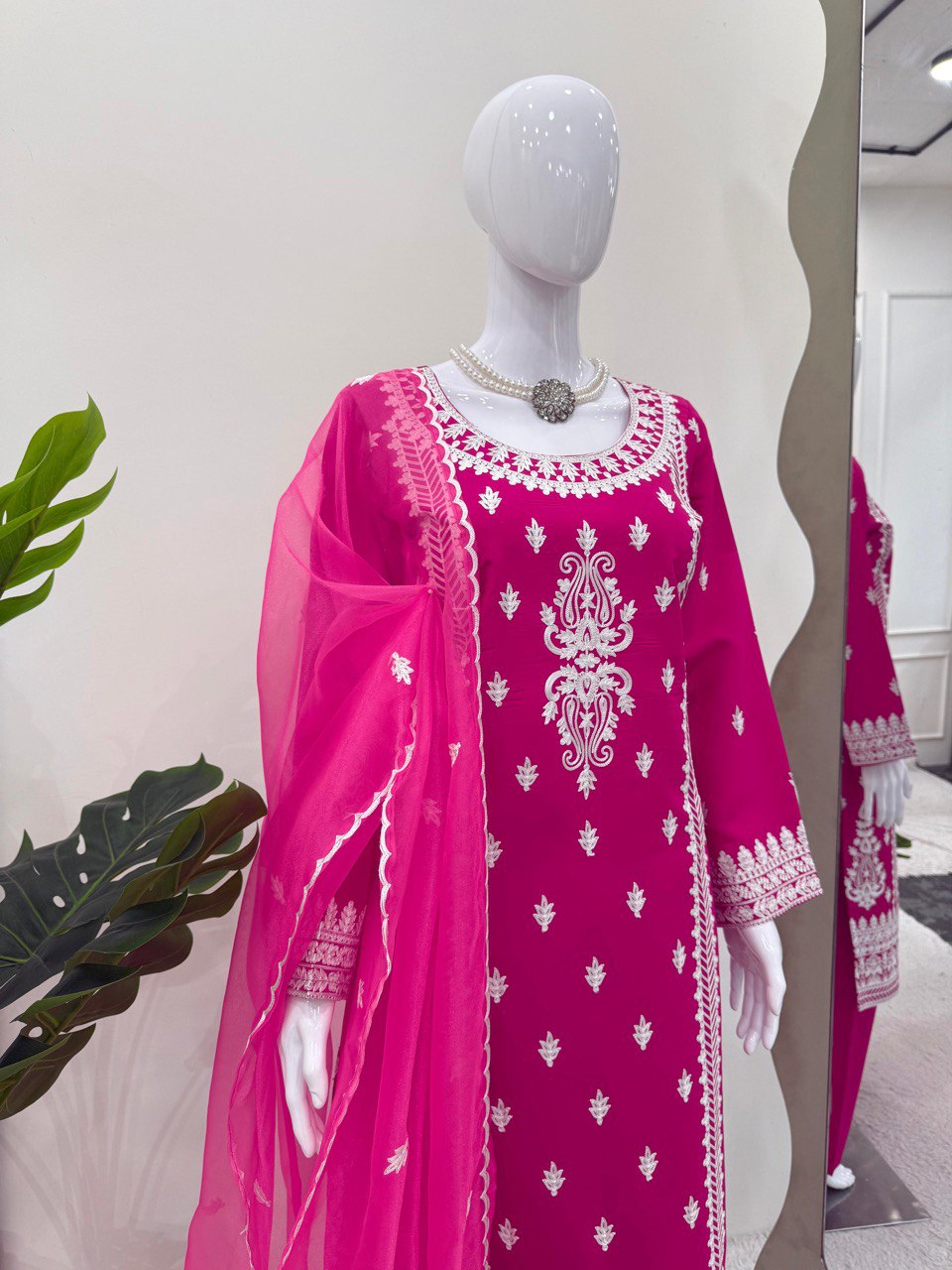Function Wear Pink Color Roman Silk Chine Stitch Silk Beautiful Salwar Suit