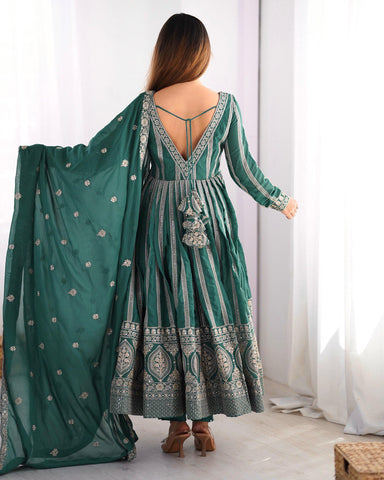 Function Wear Green Color Star Georgette  Thread And Sequence Work Anarkali Suit