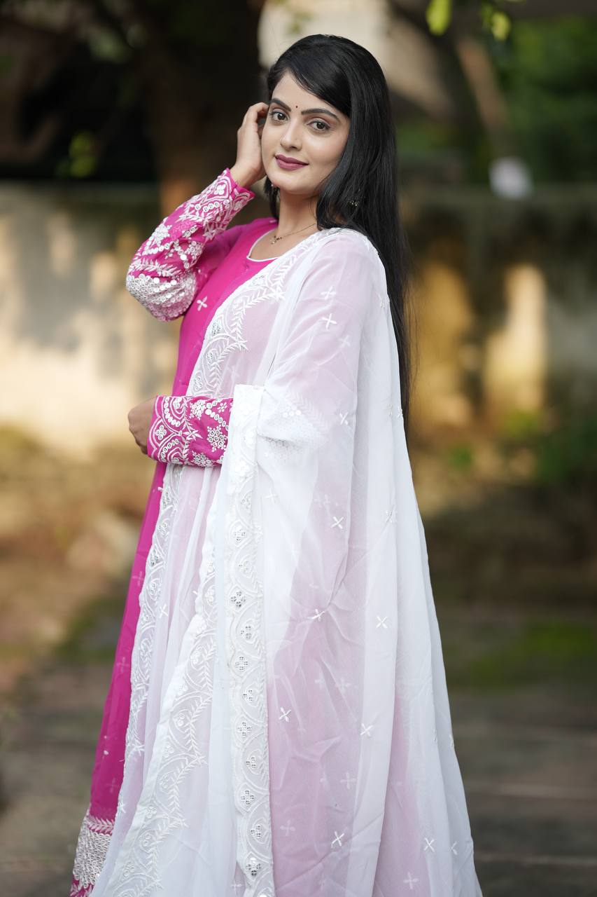 Stunning Pink Color Faux Blooming With Heavy Sequins And Thread Embroidered Work Gown
