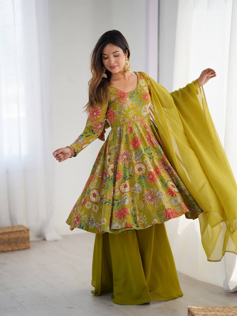 Dazzling Green Color Heavy Pure Soft Roman Silk Chanderi Designer Palazzo Suit