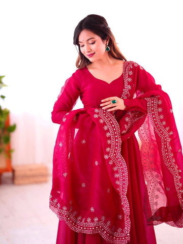 Fashionable Party Wear Look Pink Color Heavy Fandy Silk Gown