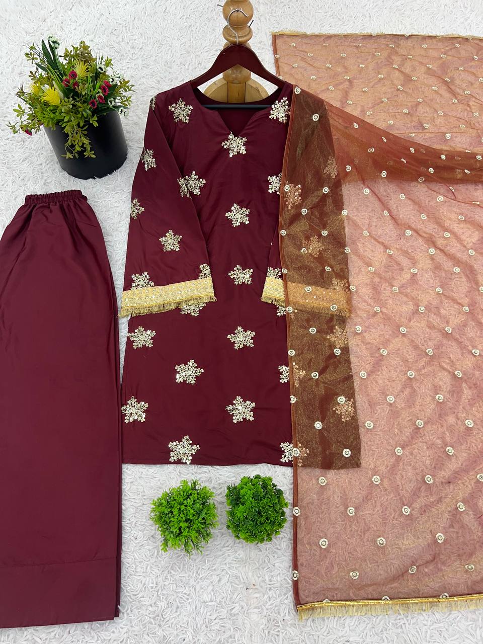 Wedding Wear Maroon Color Natural Crepe Silk Beautiful Patiyala Salwar Suit