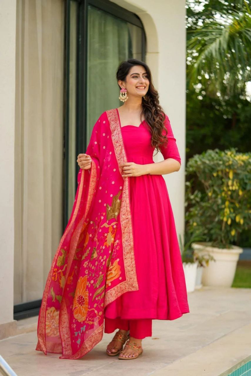 Wedding Wear Red Color Pure Chinon Anarkali Gown