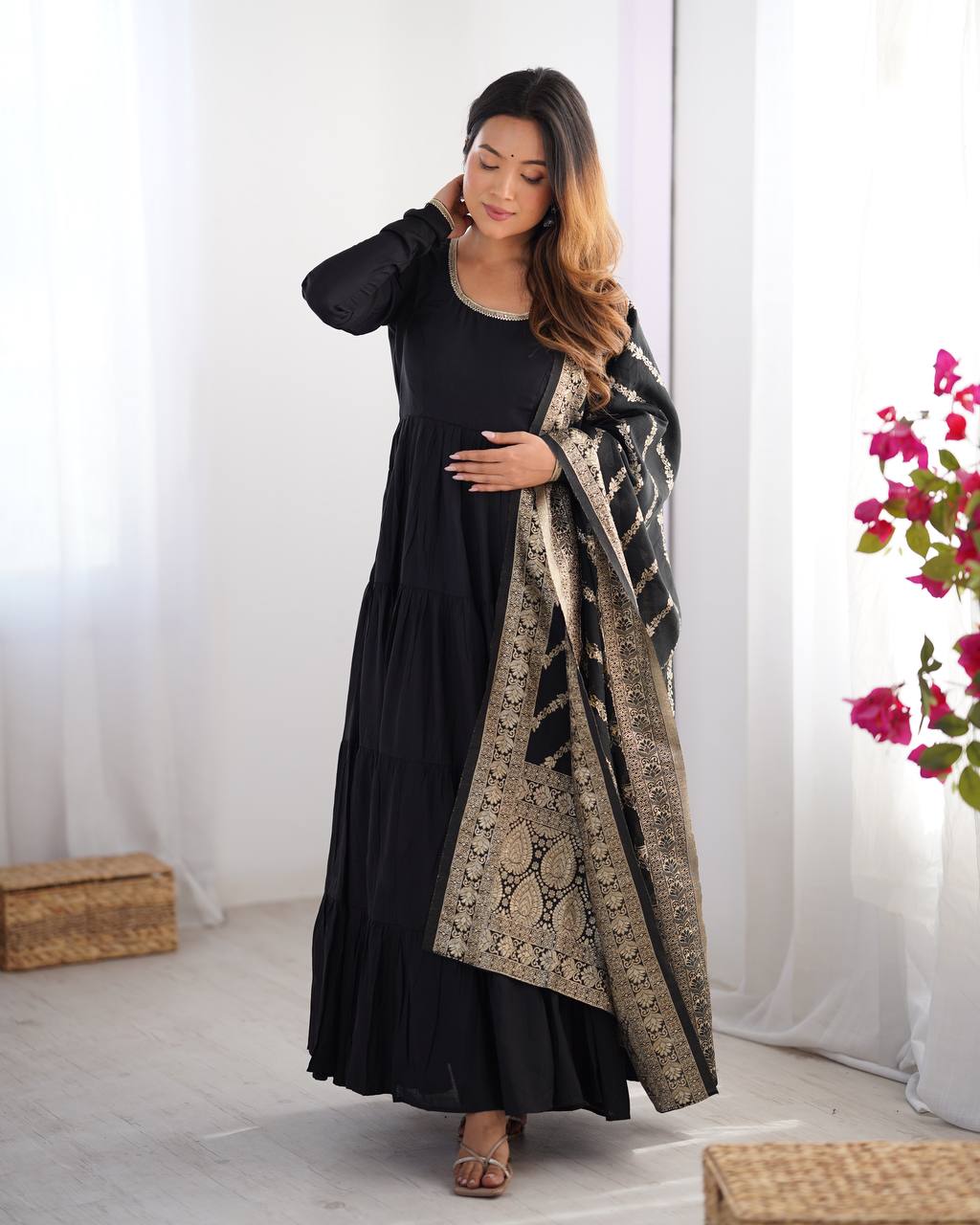 Imposing Black Color Pure Roman Silk Chanderi Fabric Fully Flair Anarkali Gown