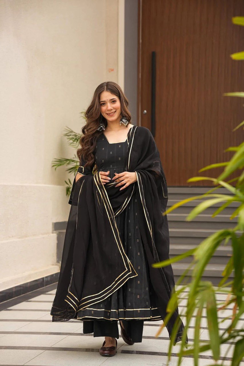 Mesmerizing Black Color Softy Chex Digital Printed Padded Anarkali Suit