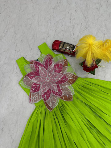 Innovative Green Color Parampara Silk And Fancy Flowers Cutting Pasting Work Gown