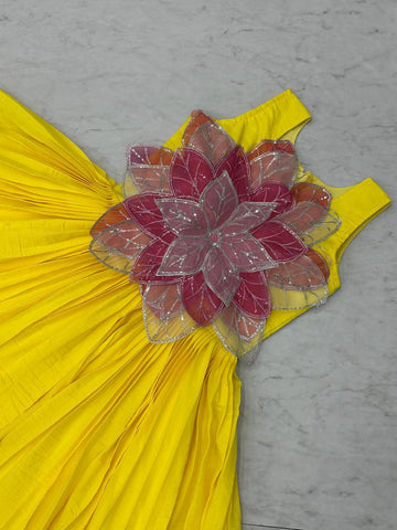 Innovative Yellow Color Parampara Silk And Fancy Flowers Cutting Pasting Work Gown