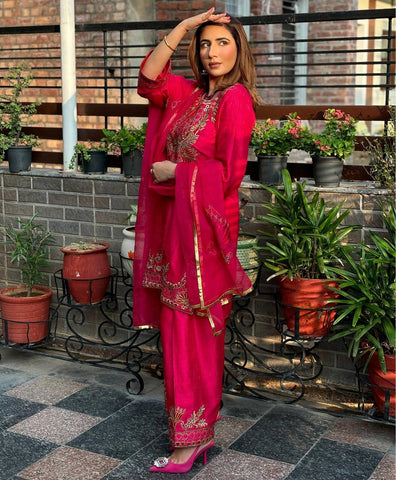 Function Wear Pink Color Pure Heavy Chinnon Silk With Heavy Embroidery Sequence Work Kurta Set