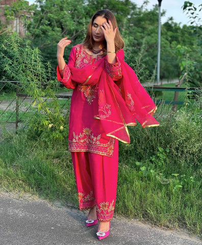Function Wear Pink Color Pure Heavy Chinnon Silk With Heavy Embroidery Sequence Work Kurta Set