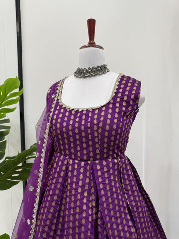 Fancy Purple Color Jacquard Silk Weaving With Lace Broder Beautiful Gown