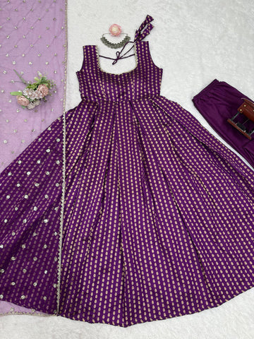 Fancy Purple Color Jacquard Silk Weaving With Lace Broder Beautiful Gown