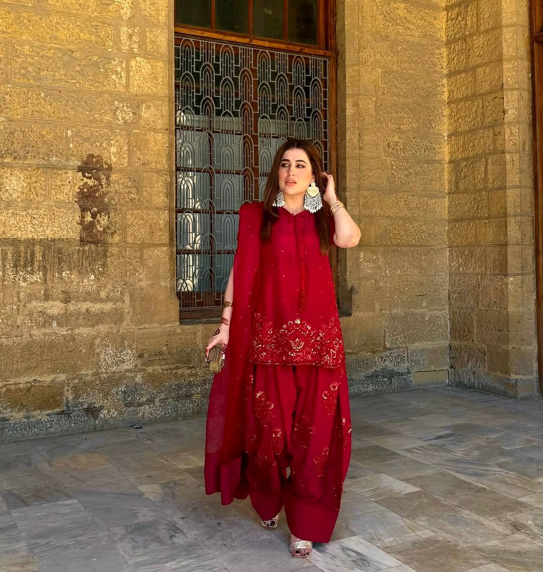 Reception Wear Red Color Pure Natural Crep Silk With Embroidery Sequence Work Salwar Suit