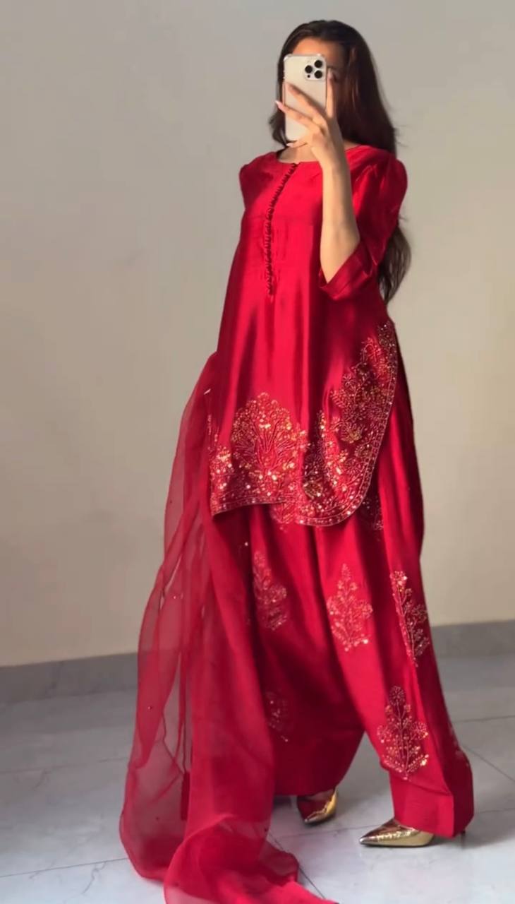 Reception Wear Red Color Pure Natural Crep Silk With Embroidery Sequence Work Salwar Suit