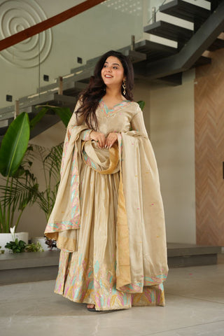 Beautiful Off White Color Embroidered Work Wedding Wear Chinnon Gown Set with Dupatta
