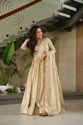 Beautiful Off White Color Embroidered Work Wedding Wear Chinnon Gown Set with Dupatta