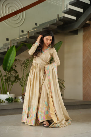 Beautiful Off White Color Embroidered Work Wedding Wear Chinnon Gown Set with Dupatta