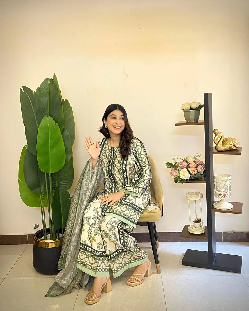 Sangeet Wear Wear Green Color Pure Natural Crepe Matching Digital Printed Co-ord Palazzo Suit Set
