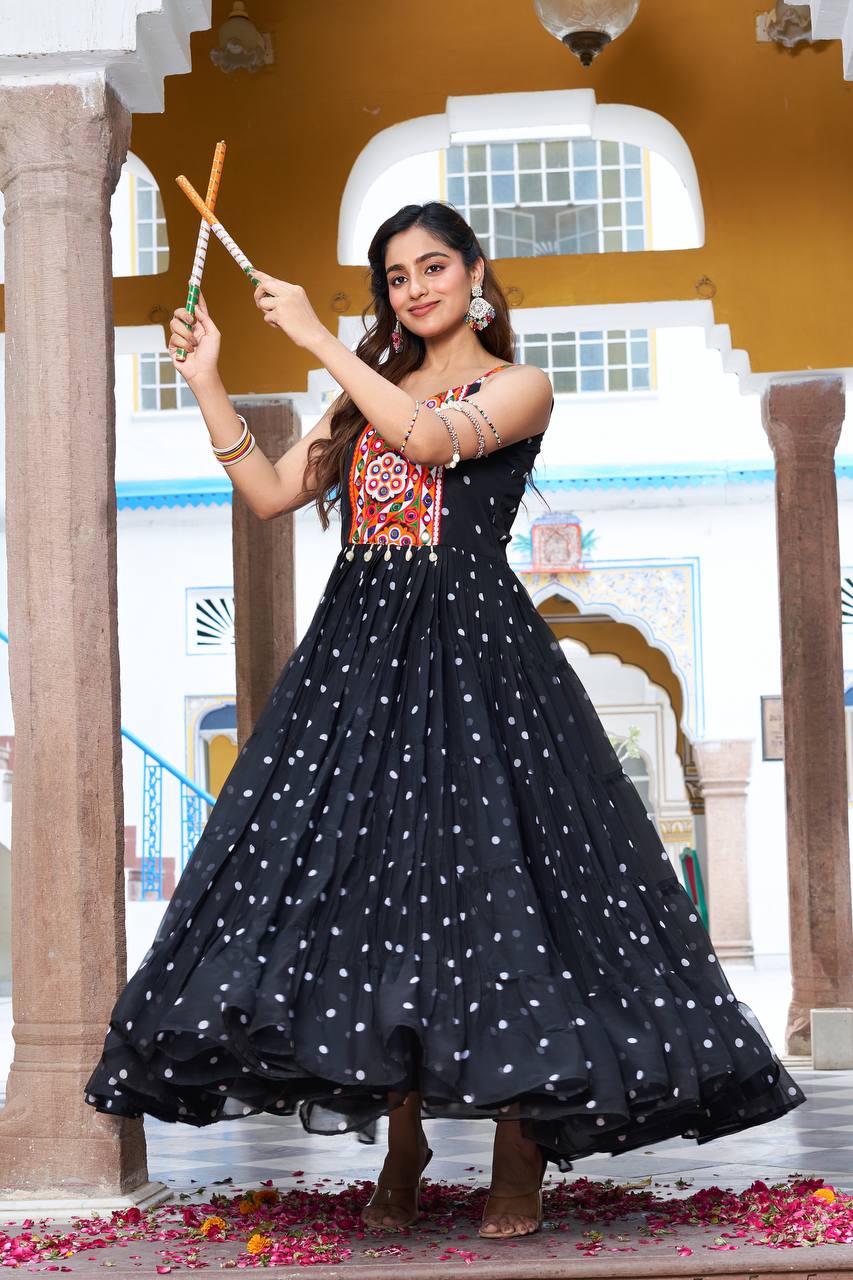 Black Color Bandhani Printed Gamathi Embroidery With Real Mirror Work Navratril Gown
