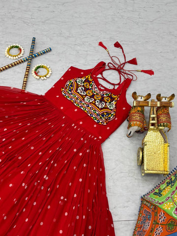Red Color Bandhani Printed Gamathi Embroidery With Real Mirror Work Navratril Gown