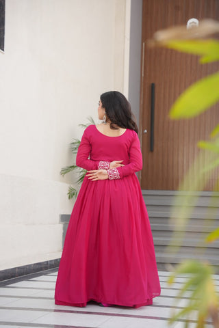 Engagements Wear Pink Color Embroidery With Beads And Sequin Work Beautiful Gown