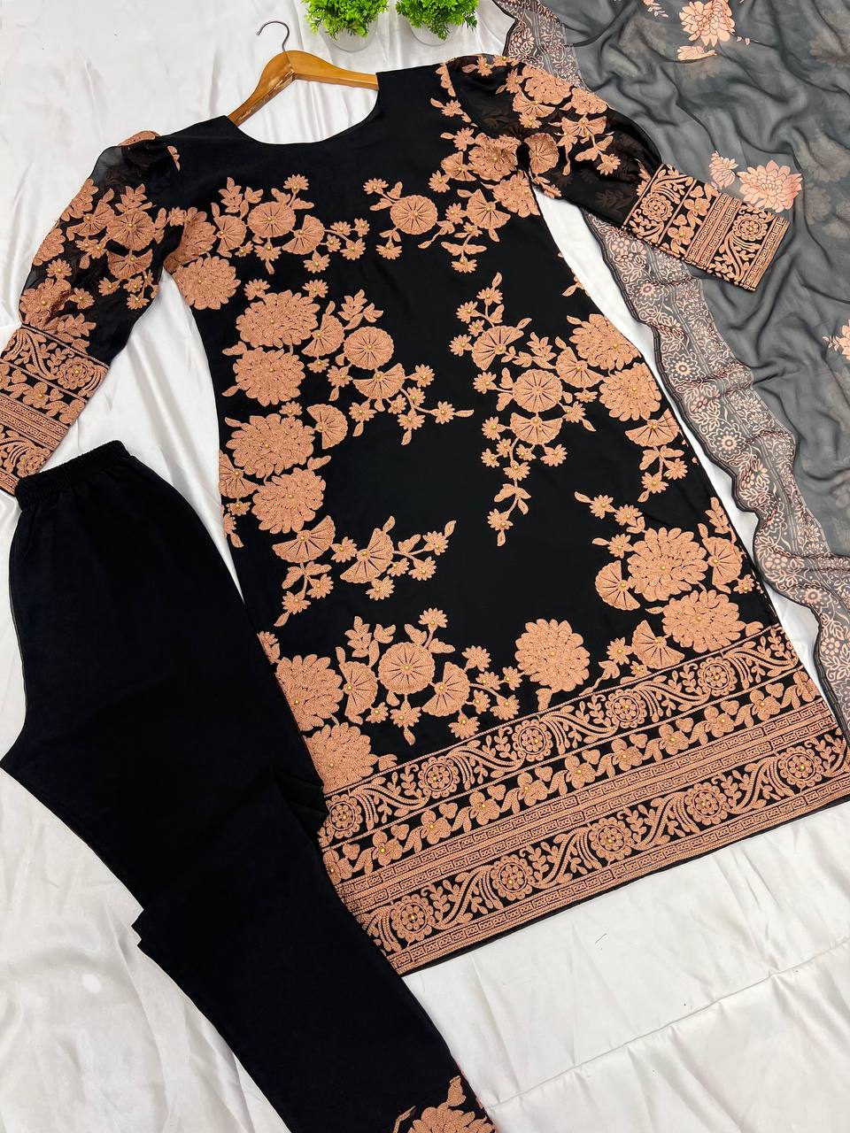 Admiring Black Color Heavy Georgette With Embroidery Work And Moti Work Salwar Suit