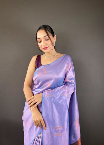 Copper Weaving Border And Pallu Lavender Color Saree