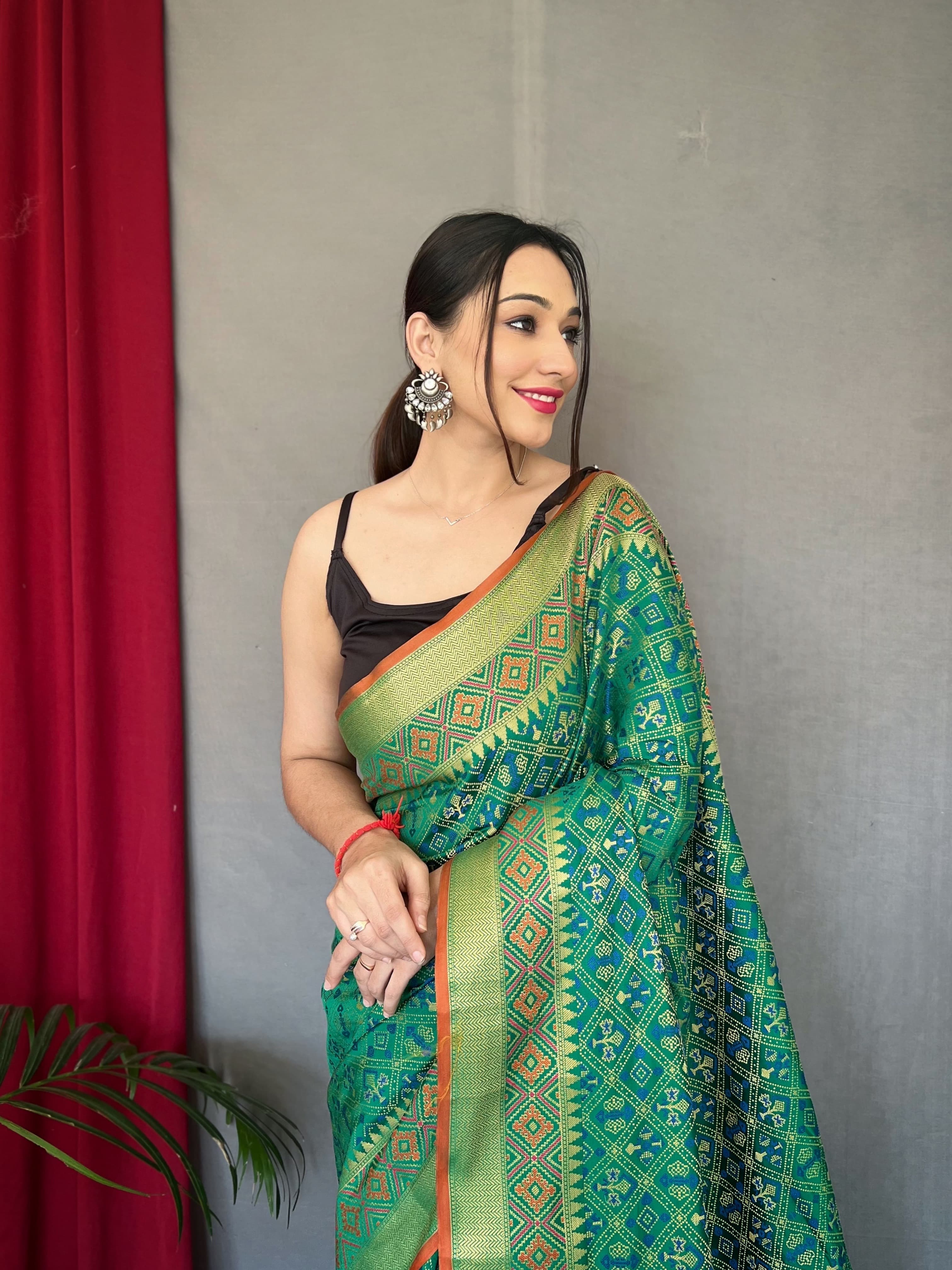 Wedding Wear Green Color Pure Patola Silk Saree