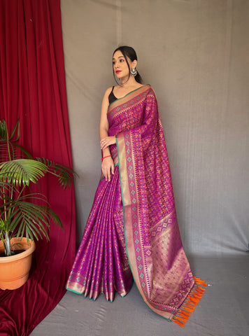 Wedding Wear Purple Color Pure Patola Silk Saree