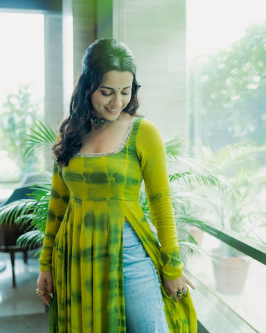 Casual Wear Green Color Pure Georgette Leheriya Printed Kurti With Pant