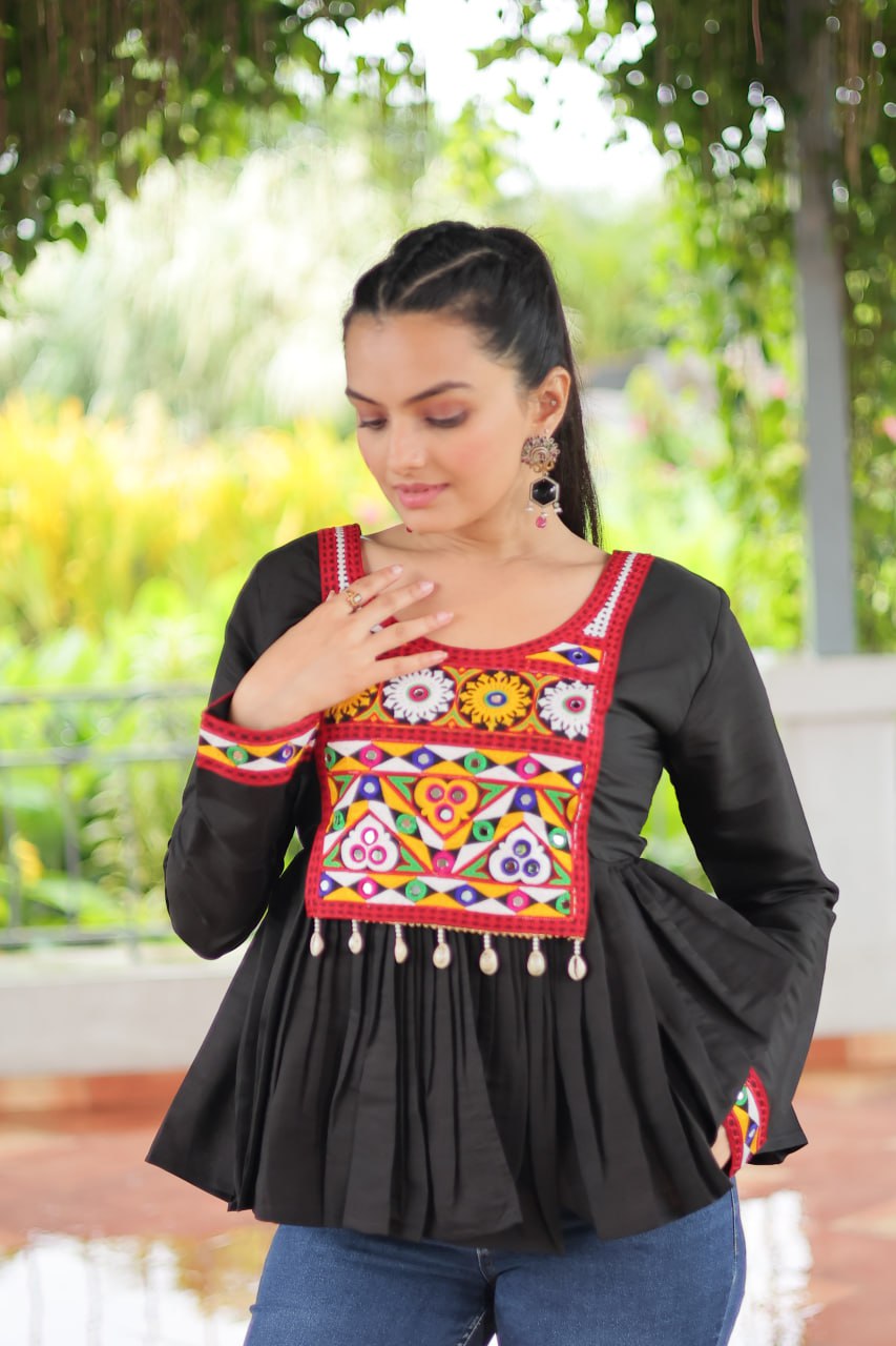 Special Design Black Color Kutchi Gamthi Embroidery Navratri Top
